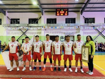 МБС-ЫН УЛСЫН АВАРГААС ВОЛЕЙБОЛЫН ТӨРӨЛД ХЭНТИЙ ПОЛИТЕХНИК КОЛЛЕЖ МӨНГӨН МЕДАЛЬ ХҮРТЛЭЭ