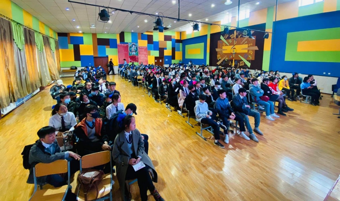 Хэнтий аймаг дахь Магадлан итгэмжлэгдсэн Политехник коллеж нь 2022 оны 05-р сарын 05, 06, 07-ны өдрүүдэд сургуулийн үйл ажиллагаа, сургалтын бодлого чиглэлийг танилцуулах 